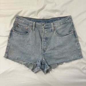 LEVIS DENIM SHORTS